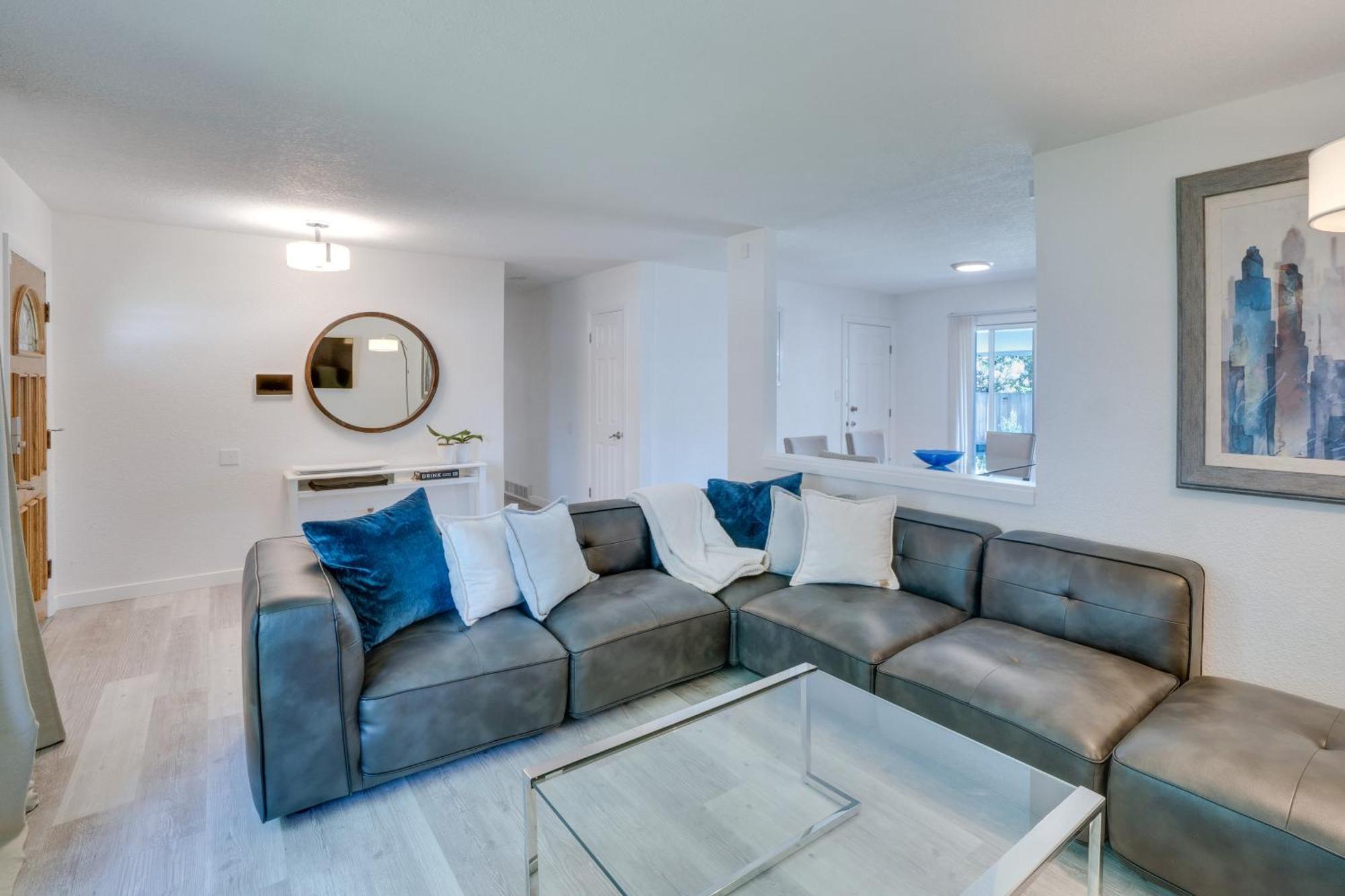 Centennial Home With Covered Patio And Fire Pit! Extérieur photo